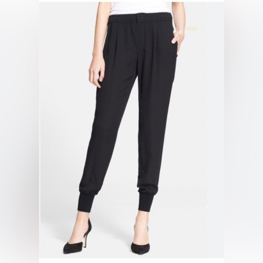 Vince. Silk Chiffon Cuffed Jogger Size Small